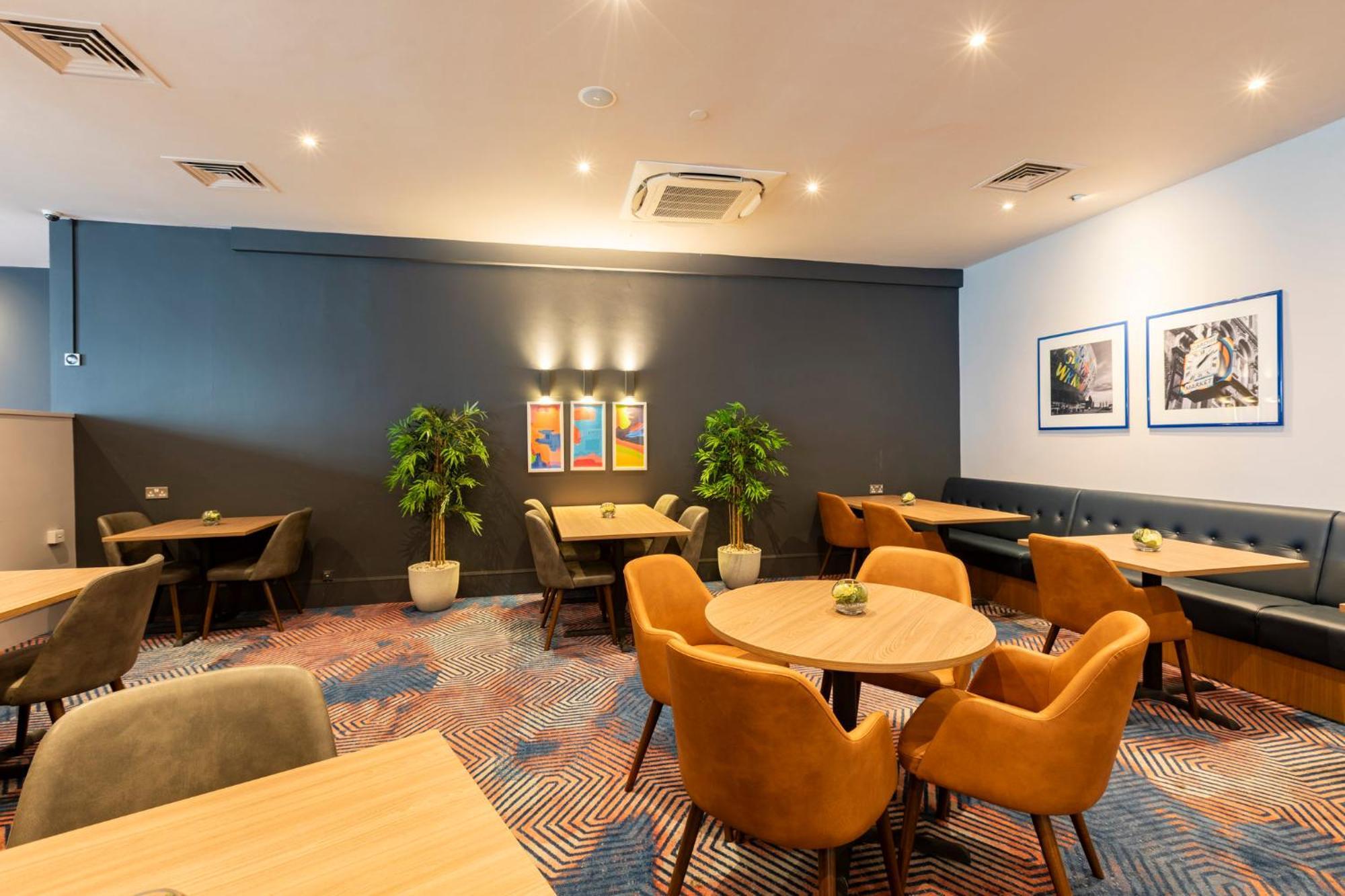 Holiday Inn Cardiff City By Ihg Dış mekan fotoğraf