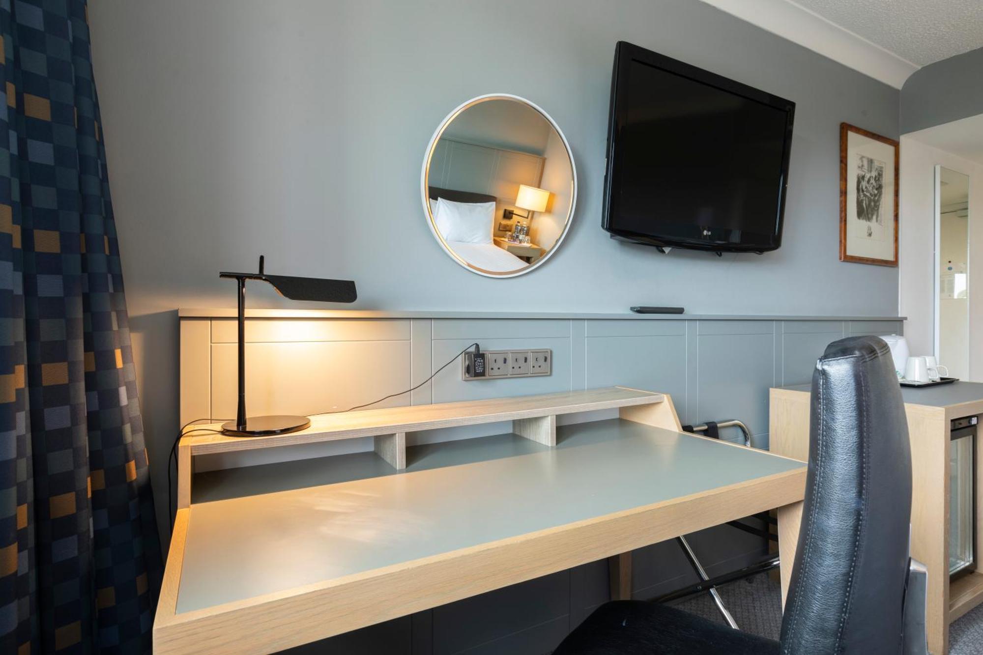 Holiday Inn Cardiff City By Ihg Dış mekan fotoğraf