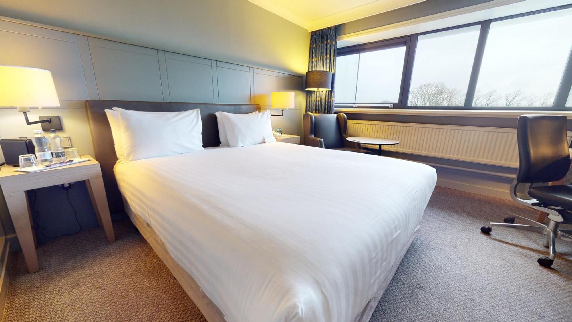 Holiday Inn Cardiff City By Ihg Dış mekan fotoğraf